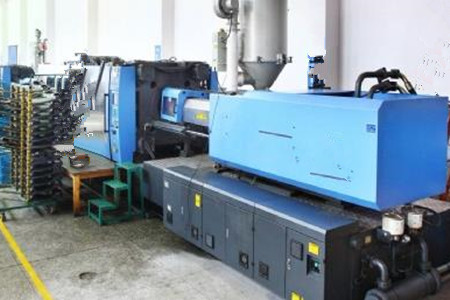 注塑機(jī)模具制作和更換步驟，讓設(shè)備更好運(yùn)行